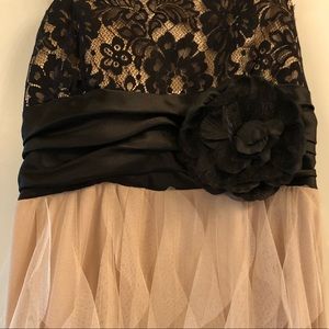 Beige/Black formal dress 🖤🖤